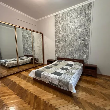 айстра Lviv